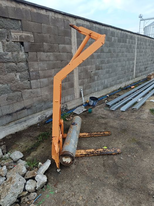 Dispozitiv Furca Paleti