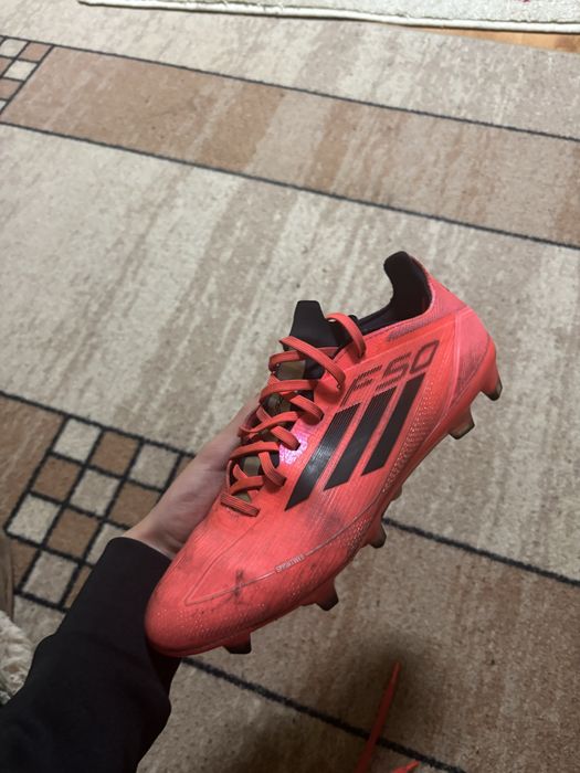 Бутонки F50 red pro