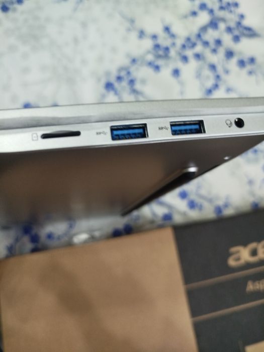 Yangi Noutbook Acer aspire a325-45