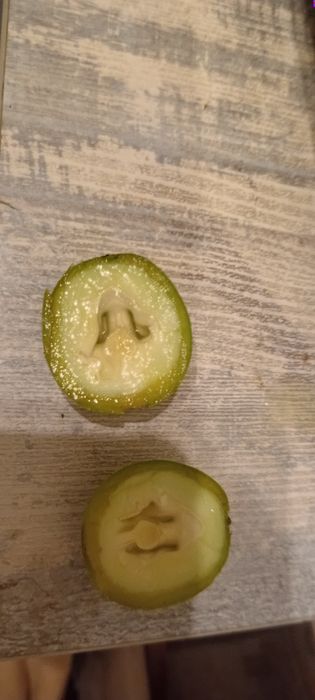 Зелёный грецкий орех