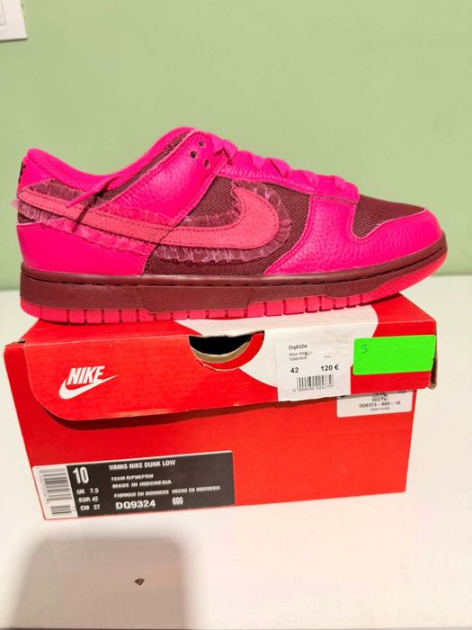 Nike SB Dunk Low The Powerpuff Girls Blossom