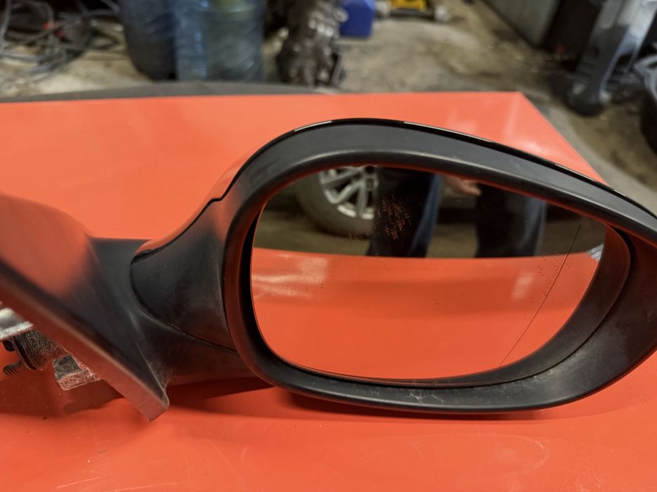 Огледала за BMW e90 e91 facelift 2010 година