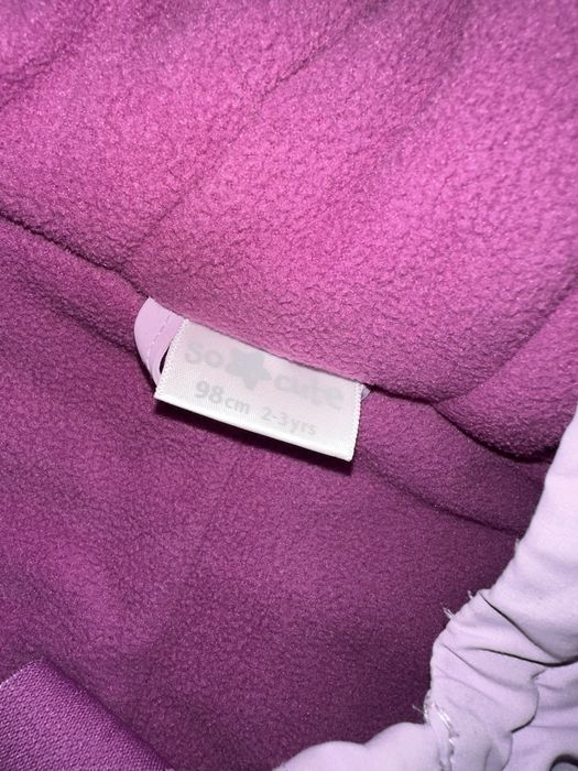 Детско яке Nike; ботуши Moon Boot