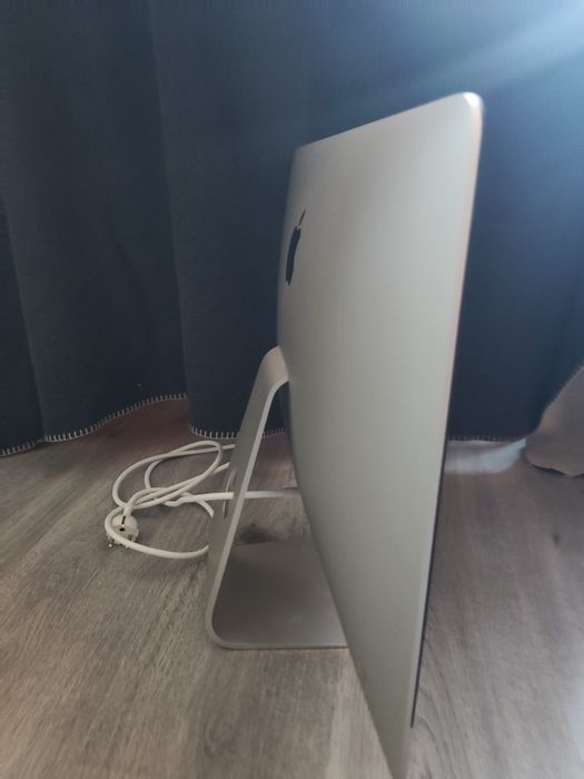 iMac 21,5 inchi 2015