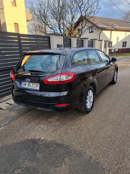 Vând Ford Mondeo IV Motor 2.0TDCi cutie de viteze automata an 2012