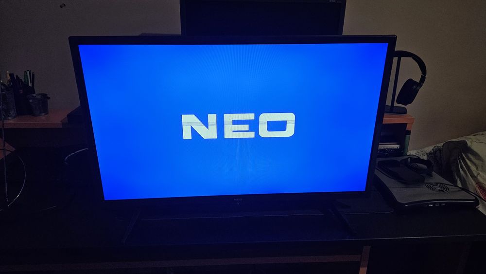 Телевизор LED Full HD Smart android tv