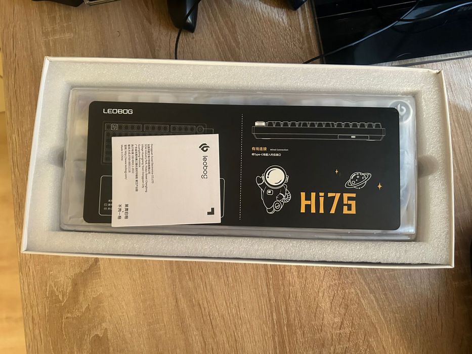 Продаю Клавиатуру LeoBogHI75