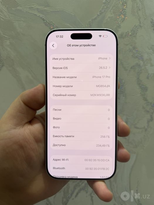 iPhone 17 pro Silver sotiladi