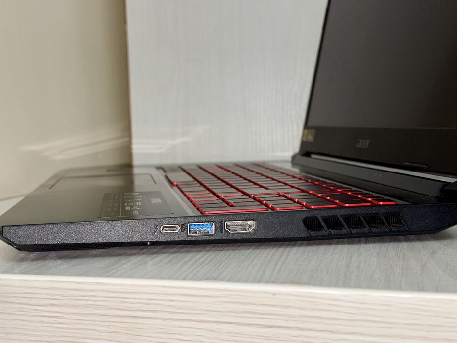 Acer Nitro 5/ i7 / RTX 3050Ti / 16GB / SSD M.2 1.5TB