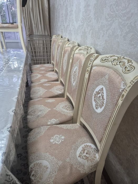 Срочно продам стулья