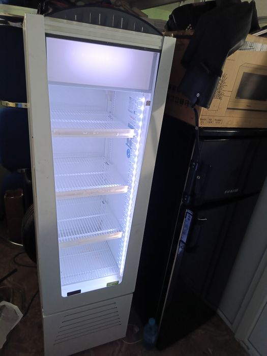 Хладилна витрина Frigoglass Norcool SL 270 – работеща