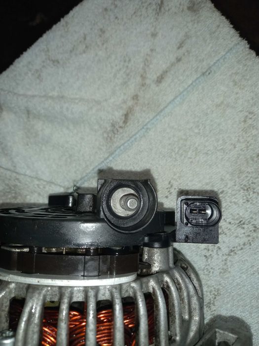 Алтернатор/Динамо от BMW e46 318i 2003г