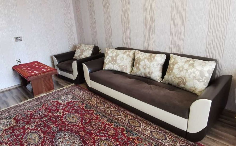 77 кв.м + 20 кв.м таван + 8 кв.м мазе | тухла | 2-ри етаж | обзаведен | Средец