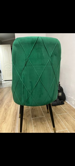 Продам стулья почти новые