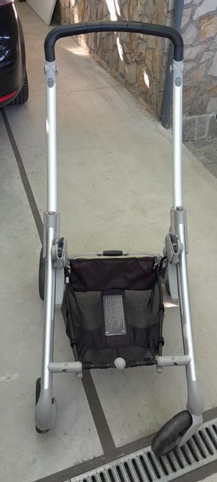 Продавам детска лятна количка