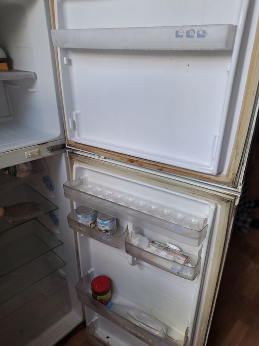 Срочно продам холодильник