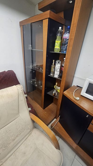 Продавам холна стилна секция