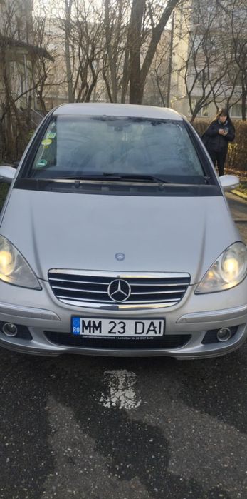 Vând Mercedes a class