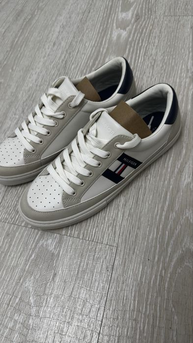 Кроссовки Tommy Hilfiger