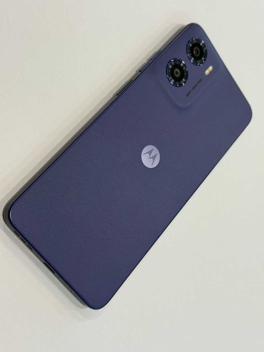 Motorola E15 – 64GB / 4GB RAM