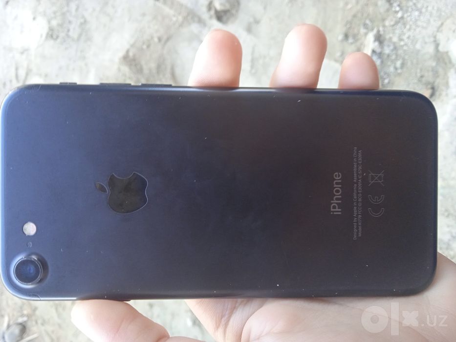 Iphone 7 sotiladi yoki abmen qilinadi