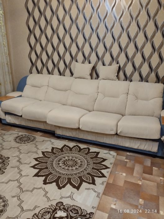 Срочно Диван раскладной недорого