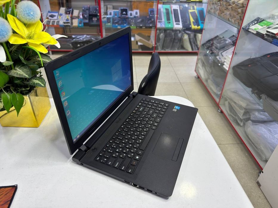 Lenovo office noutbuk holatlari yaxshi arzon narxda 2/256 GB