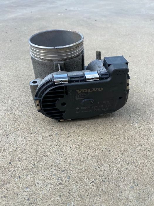Clapeta Acceleratie 2.5 Turbo Volvo XC90 30650013