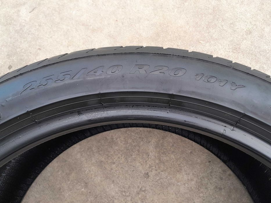 Doua anvelope vara 255 40 20 pirelli p zero profil de 7 mm
