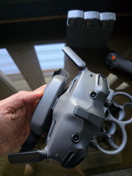 DJI Avata 2 Fly More Combo