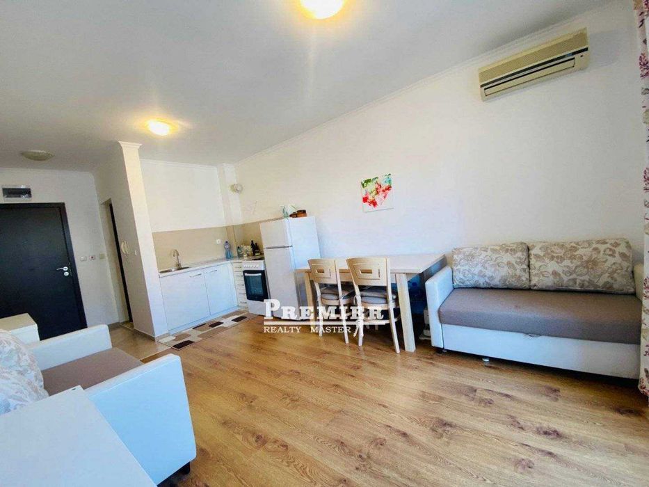 Продава се Двустаен апартамент в к.к. Слънчев бряг - 54 кв.м за 1408 €/кв.м - Снимка #2