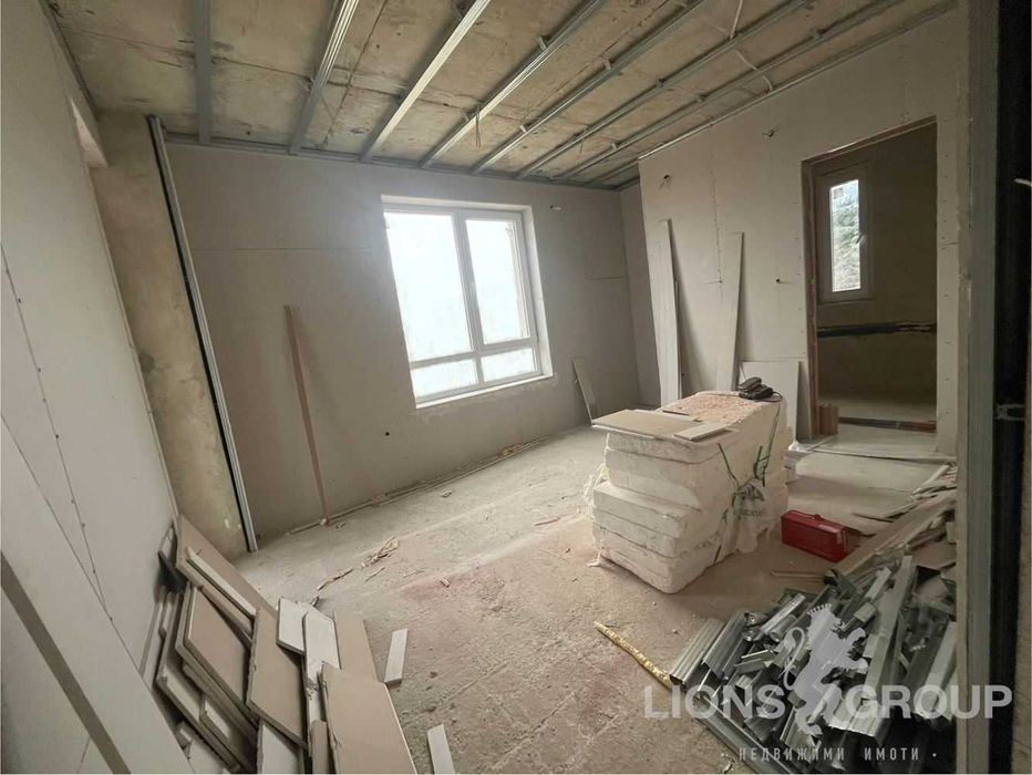 Продава се Къща в Варна, м-т Боровец - юг - 200 кв.м за 975 €/кв.м - Снимка #2