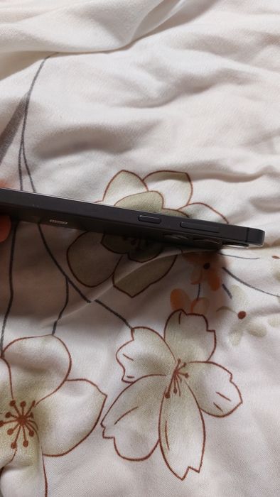 Vand telefon samsung s24