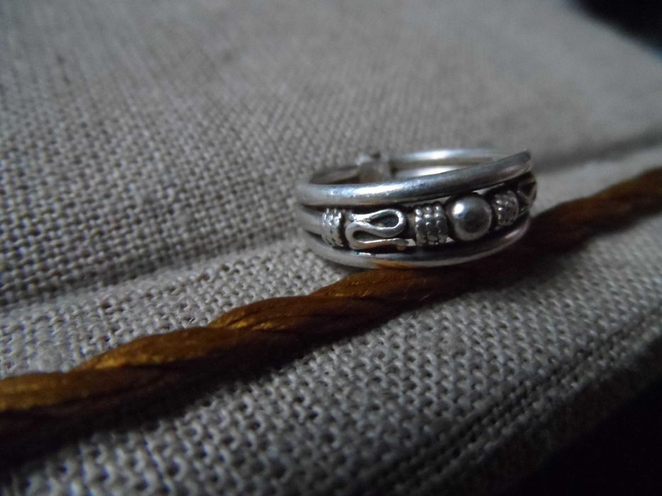 сребърен пръстен