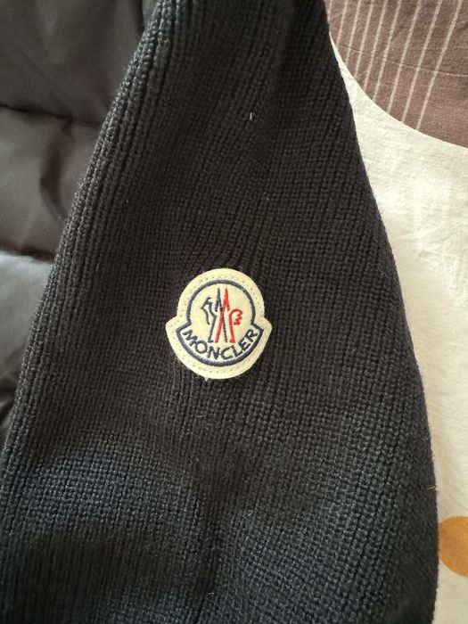 Jacheta bluza Moncler barbati size 3(L)