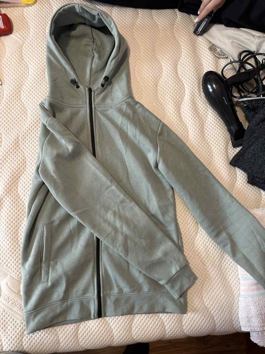 Дрехи във запазено състояние