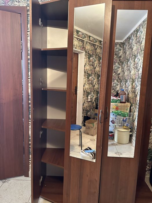 Шкаф для прихожей