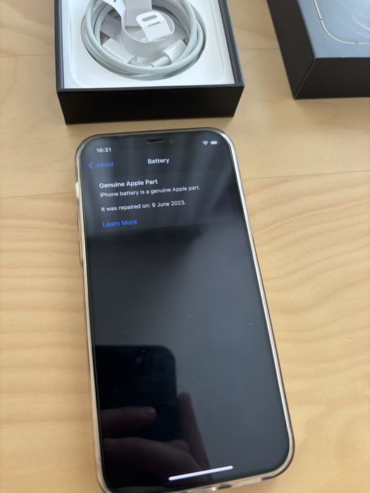 iPhone 12 Pro 128gb Gold с кабел, протектор и калъф