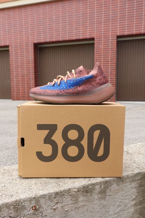 Adidas Yeezy Boost 380 Azure Мъжки Маратонки