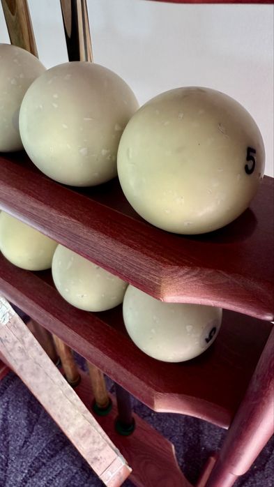 Продаются бильярдные столы 1