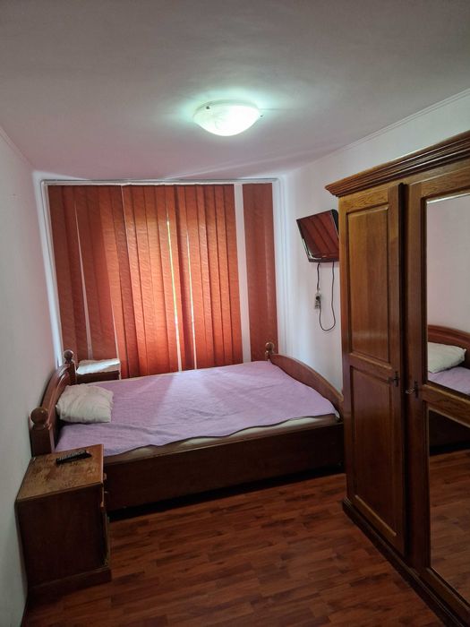 Apartament de închiriat valcea