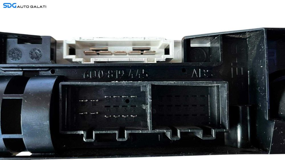 Panou Modul Unitate Comanda FARA AC Aer Conditionat Clima Climatic Volkswagen Polo 9N 2002 - 2008 [LC0633]