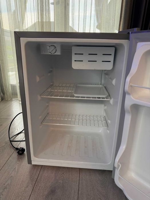 Mini frigider 65 l Star Light