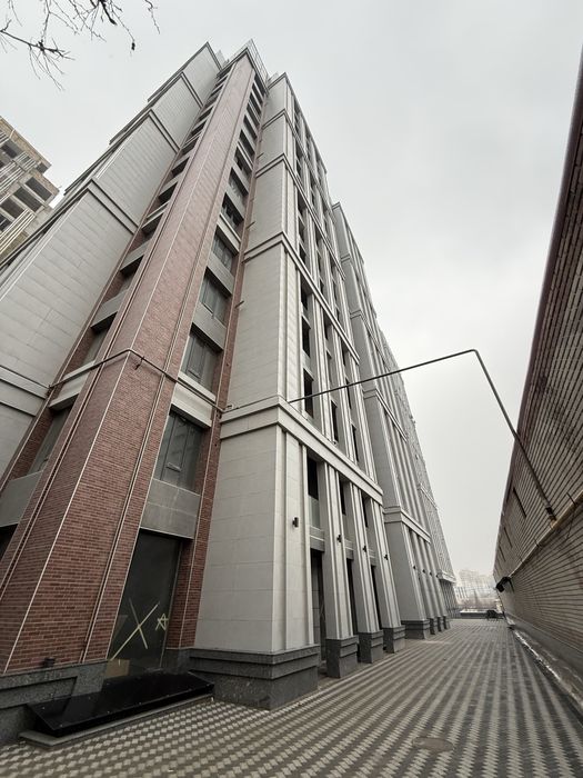 ЖК "Бруклин" на Мирзо - Улугбекском районе,  Сайрам уг.суд