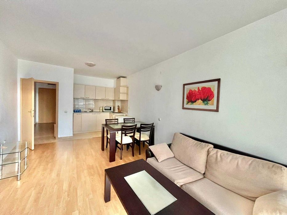 Продава се Тристаен апартамент в к.к. Слънчев бряг - 90 кв.м за 1023 €/кв.м - Снимка #2