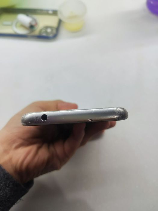 СРОЧНОООО продаю Samsung J2