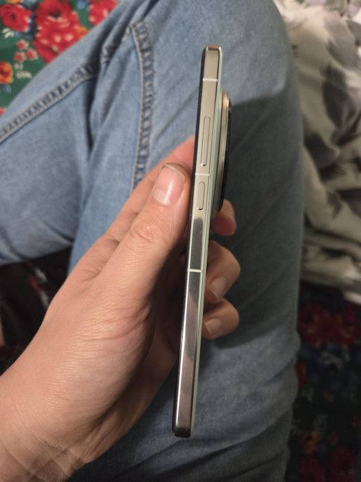 Vivo x 200 pro в идеале АКБ 98%