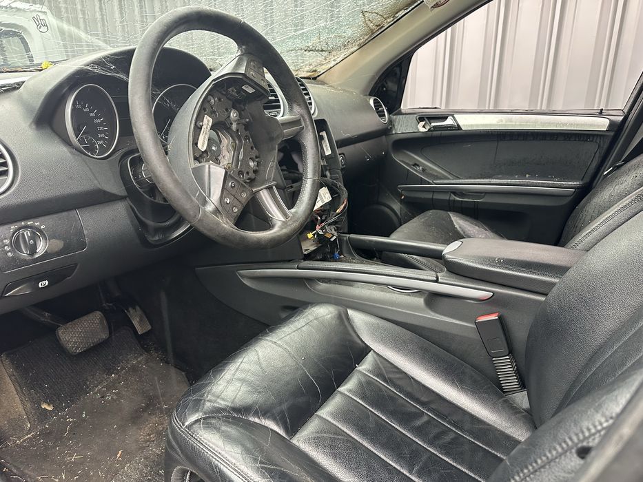 Mercedes ML 280CDI на части