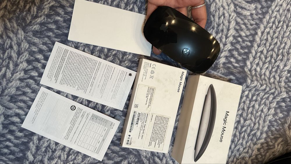 aplle Magic Mouse мышка для макбука. черная б/у