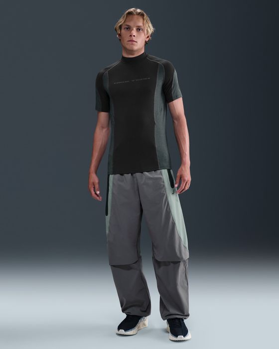 Футболка Nike Tech